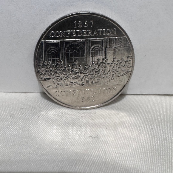 ✨ Rare 1867 Confederation Coin made in 1982 - Picture 1 of 13